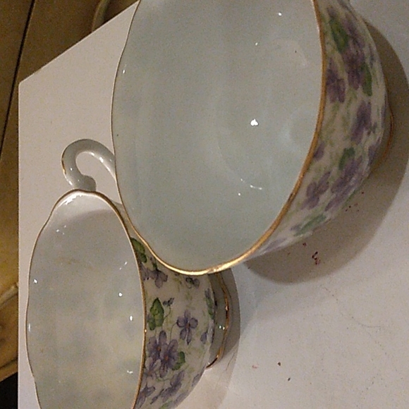 Vintage Lefton teacups - Picture 4 of 5